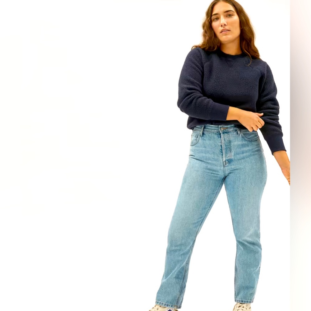 *EVERLANE* ReNew Fleece Raglan Sweatshirt